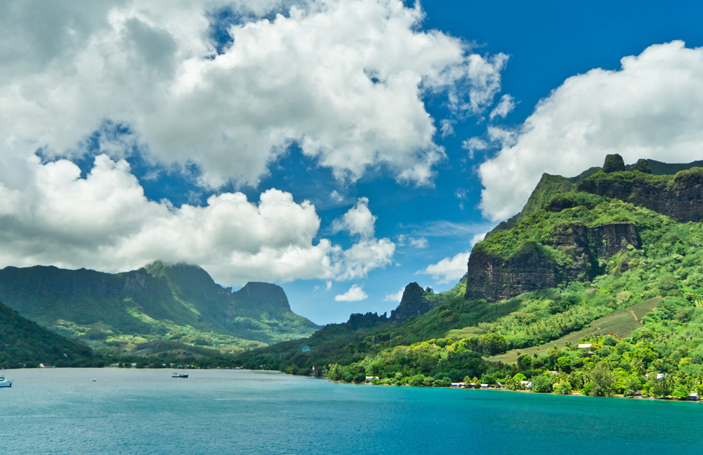 Découvrez la beauté époustouflante de Moorea dans le cadre de vos vacances dans les îles de Tahiti. 2