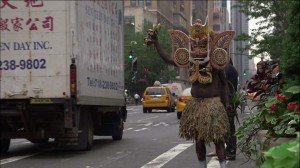Des membres de la tribu de Papouasie-Nouvelle-Guinée prennent le contrôle de New York 2